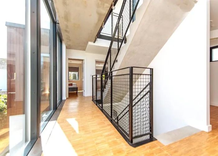 別荘 Modern Luxury -four Bed House ゴールウェイ