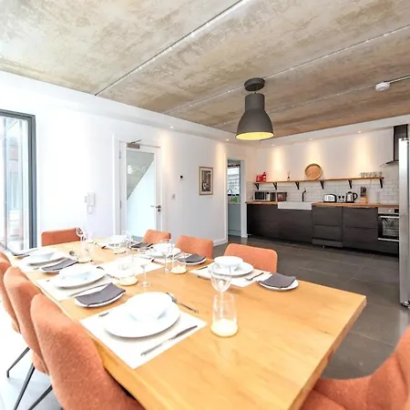 度假居 Modern Luxury -four Bed House *